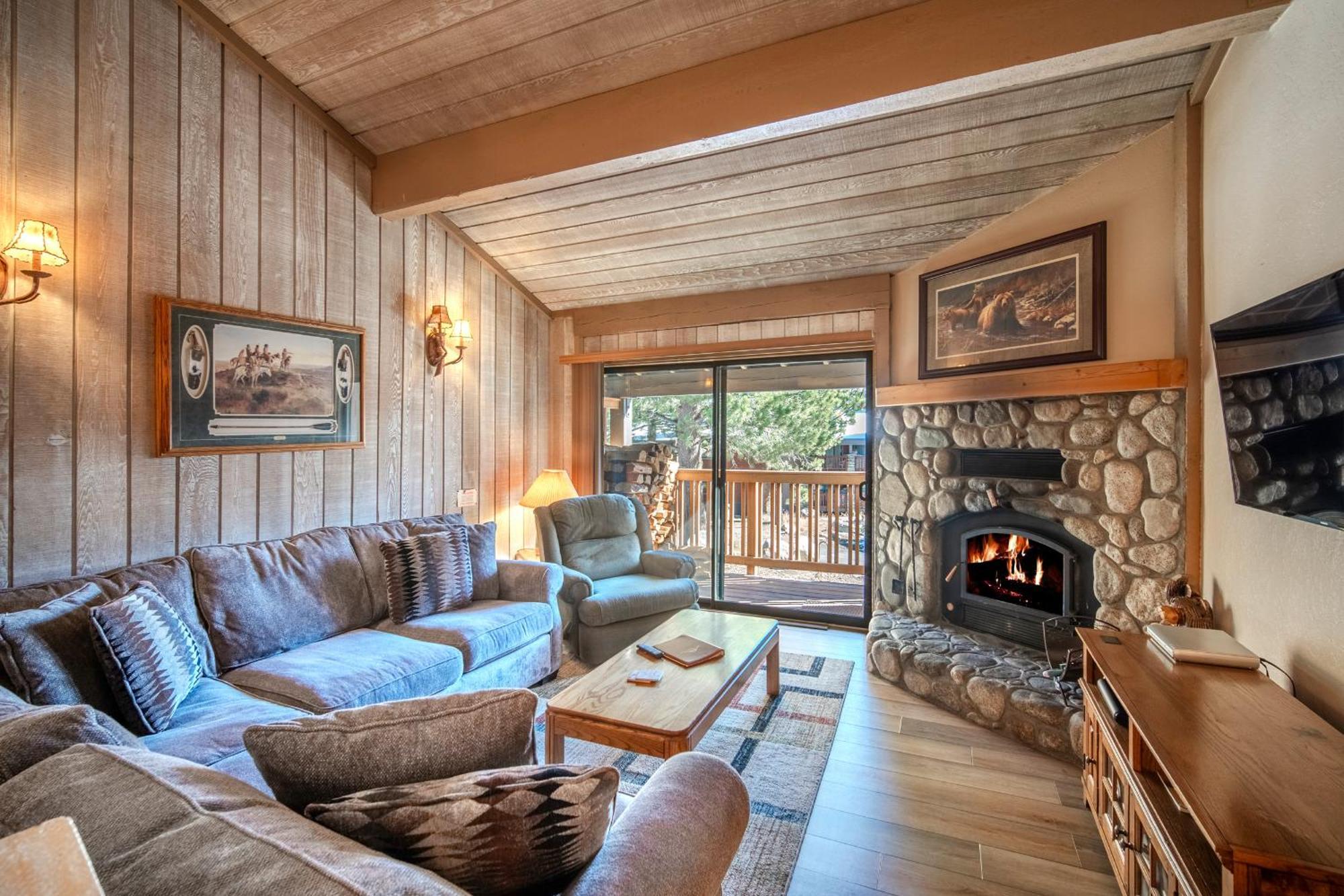Apartamento Summit By 101 Great Escapes Mammoth Lakes Habitación foto